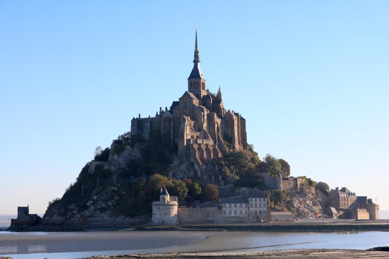 Le Mouton Blanc Hotel Mont-Saint-Michel Luaran gambar